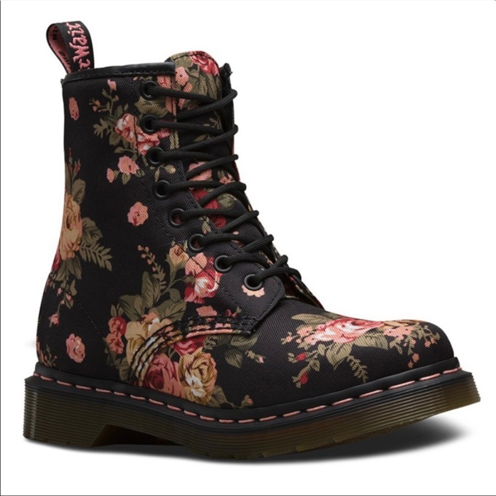 Rare Victorian Grunge Floral Rose Dr. Marten Canvas Combat Boots 7 EUC docs